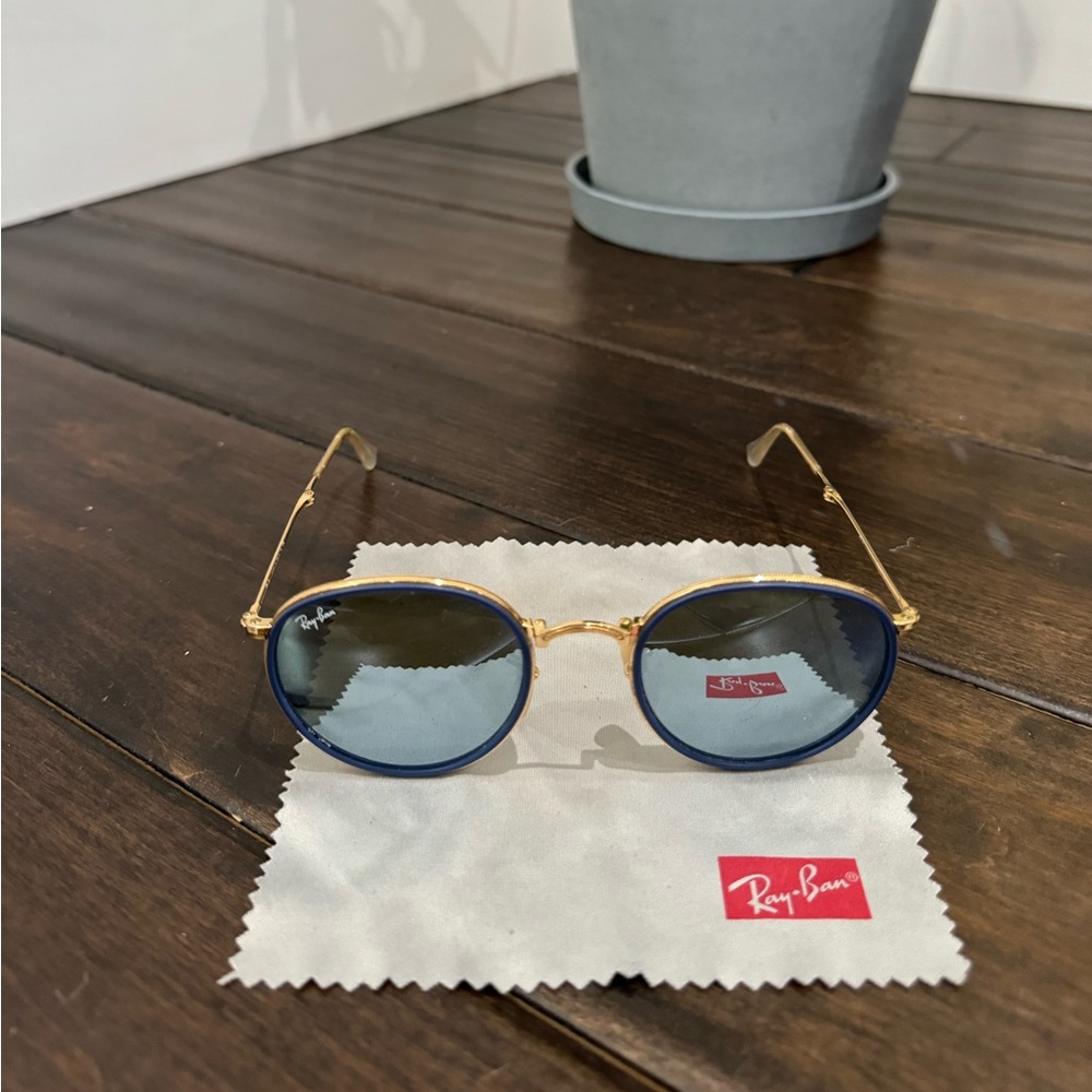 Ray-Ban Foldable Blue & Gold Sunglasses w/Original Box! Good Condition